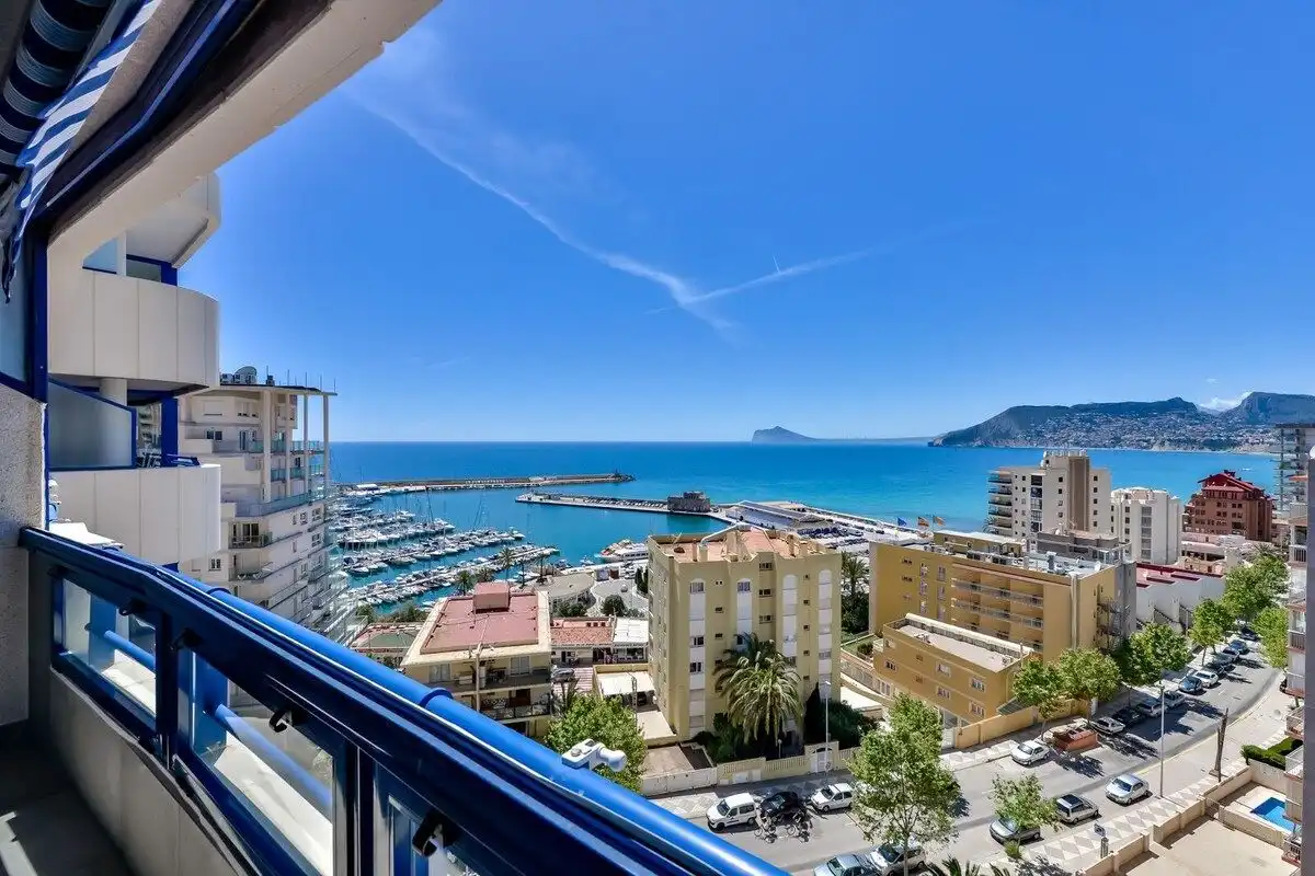Apartment mit Pool zum Verkauf in Puerto