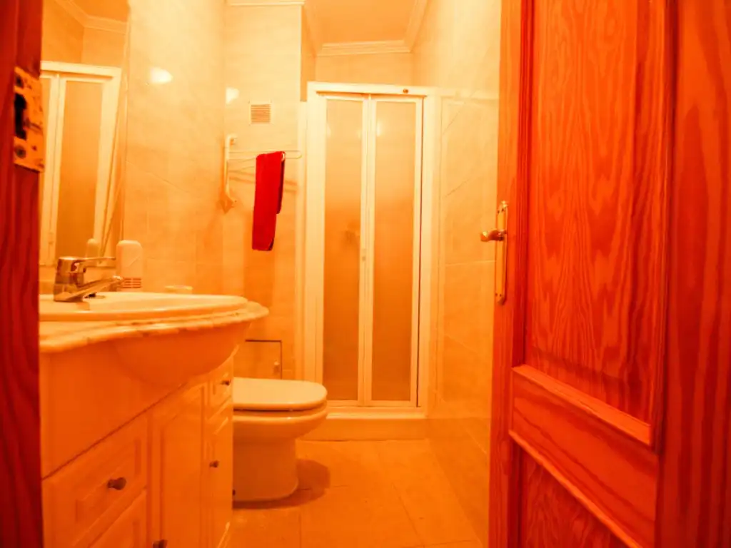 Baño de Piso en venta en Coín