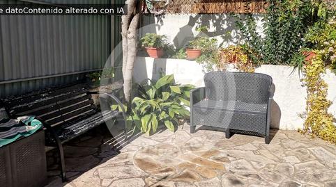 Foto 4 de Casa adosada en venda a Fenals, Girona