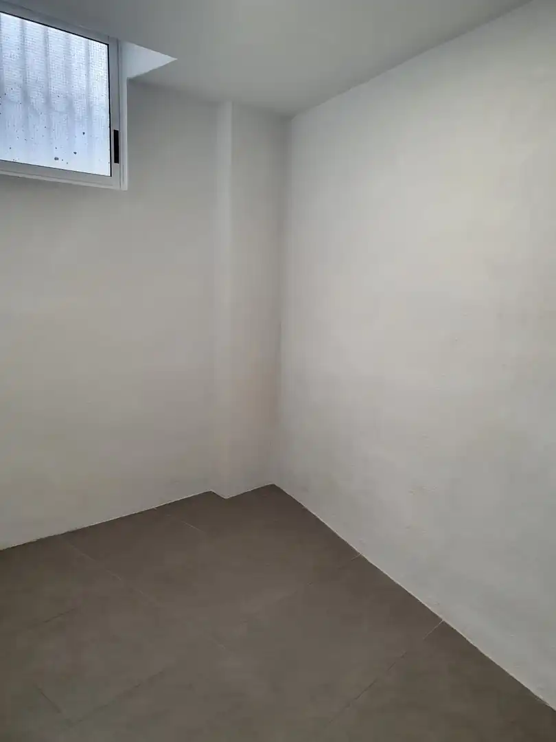 Storage room for rent in Granada