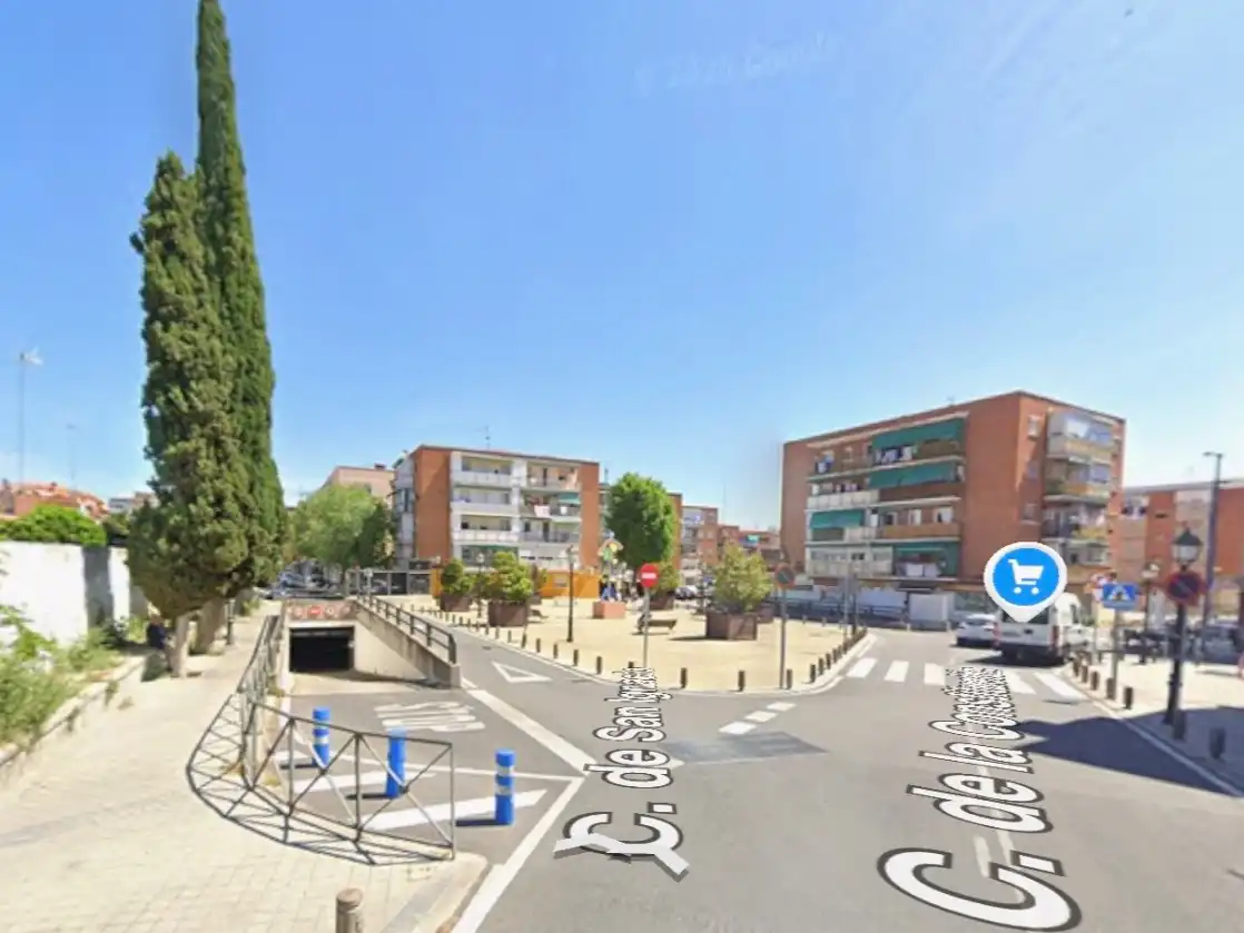 Vista exterior de Garaje en venta en Leganés