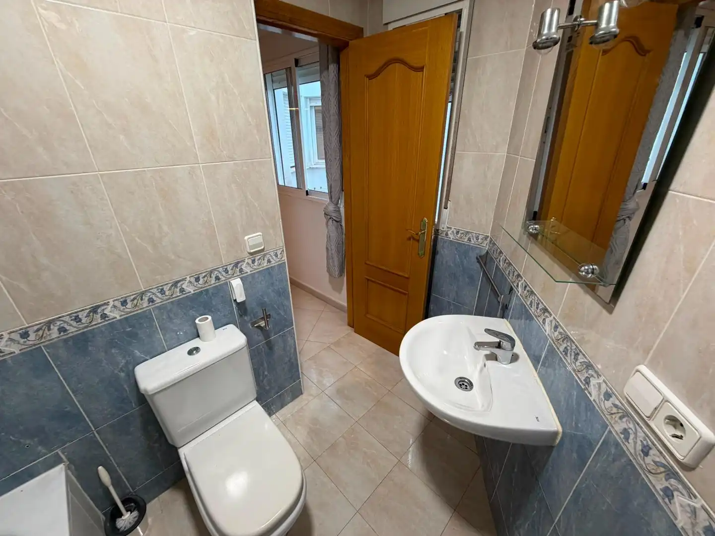 Flat with terrace for sale in Calle de Collao 33, imagen 23
