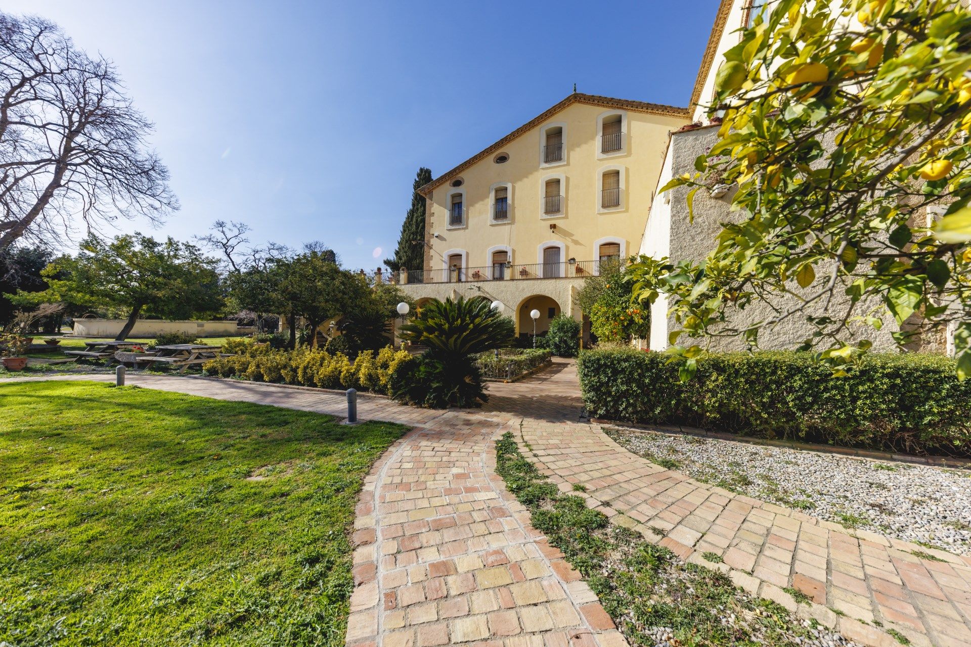 Exterior view of Country house for sale in Borrassà  with Heating, Terrace and Swimming Pool