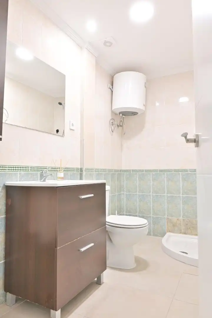 Flat with lift for sale in Este - Alcosa- Torreblanca, imagen 8