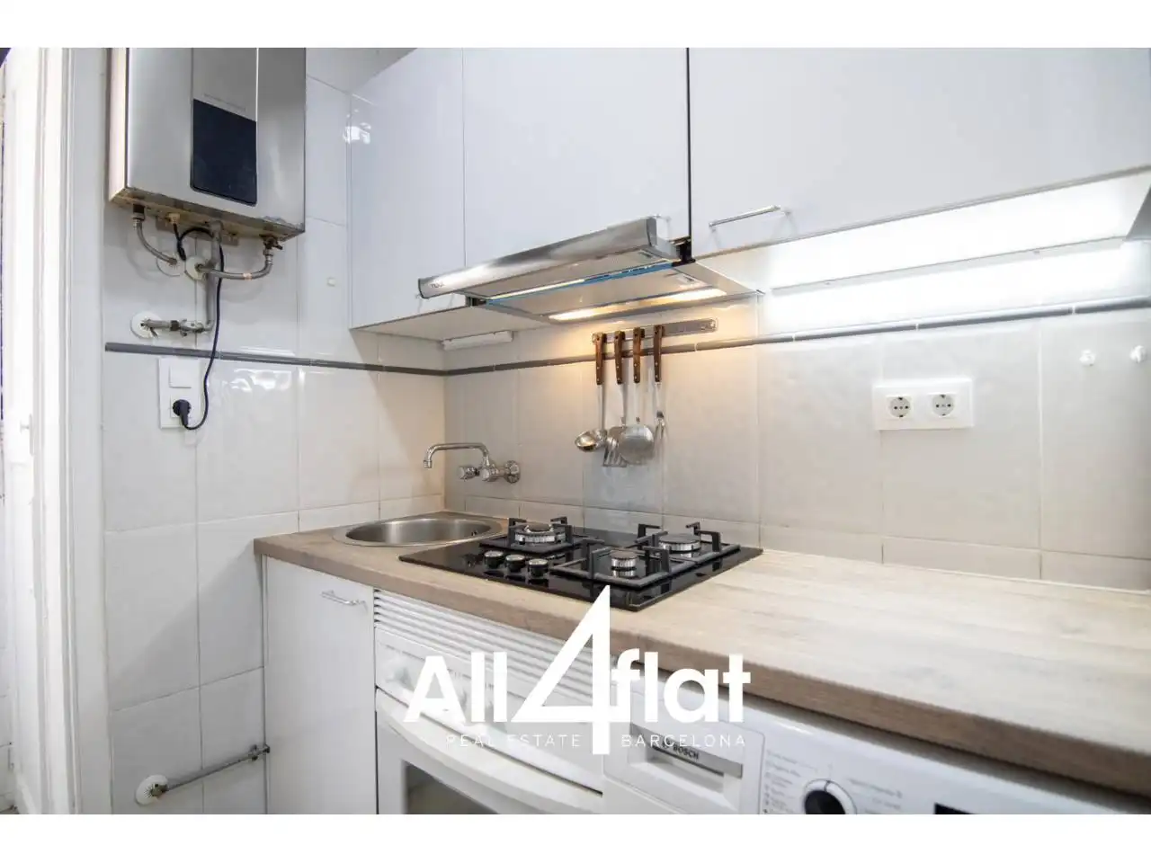 Kitchen of Flat for rent in Barcelona  with Furnished and Balcony