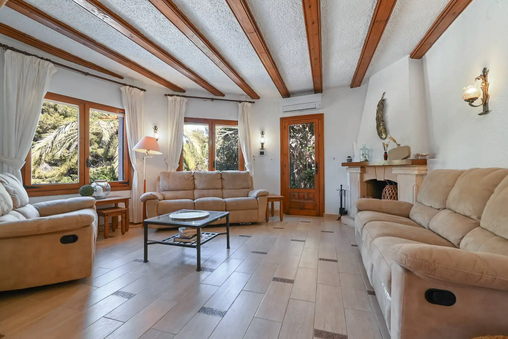 Living room of Houses for sale in Jávea / Xàbia  with Air Conditioner, Private garden and Terrace