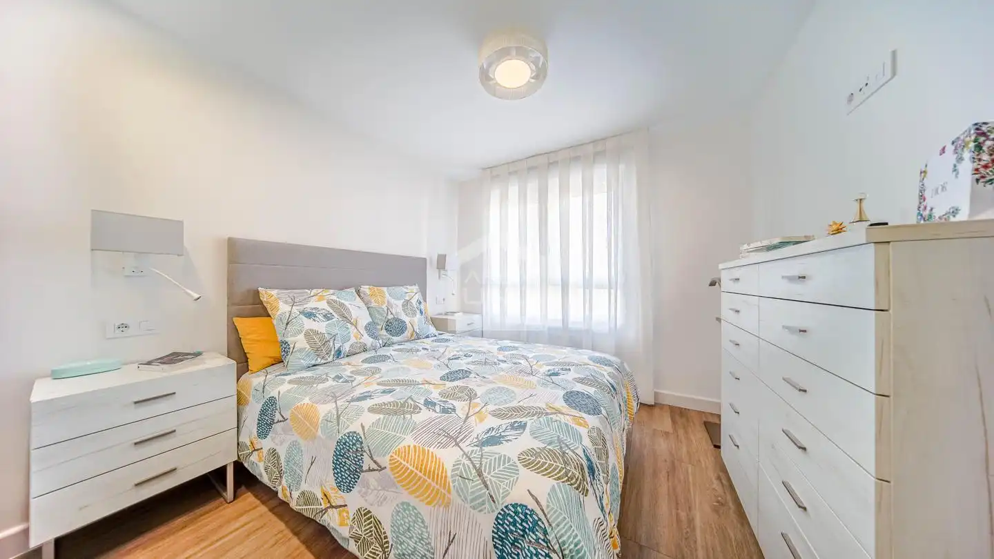 Habitación de Piso en venta en Alcorcón con Aire acondicionado, Calefacción y Terraza