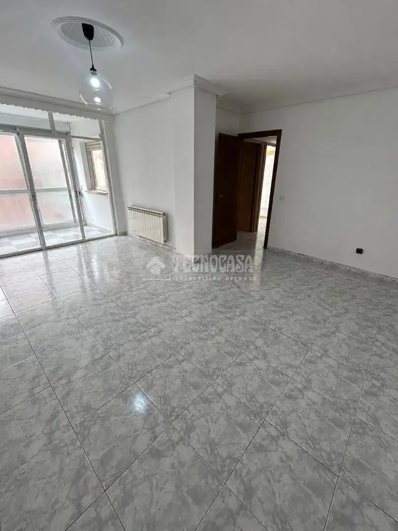 Wohnung zum Verkauf in Fuenlabrada mit Heizung