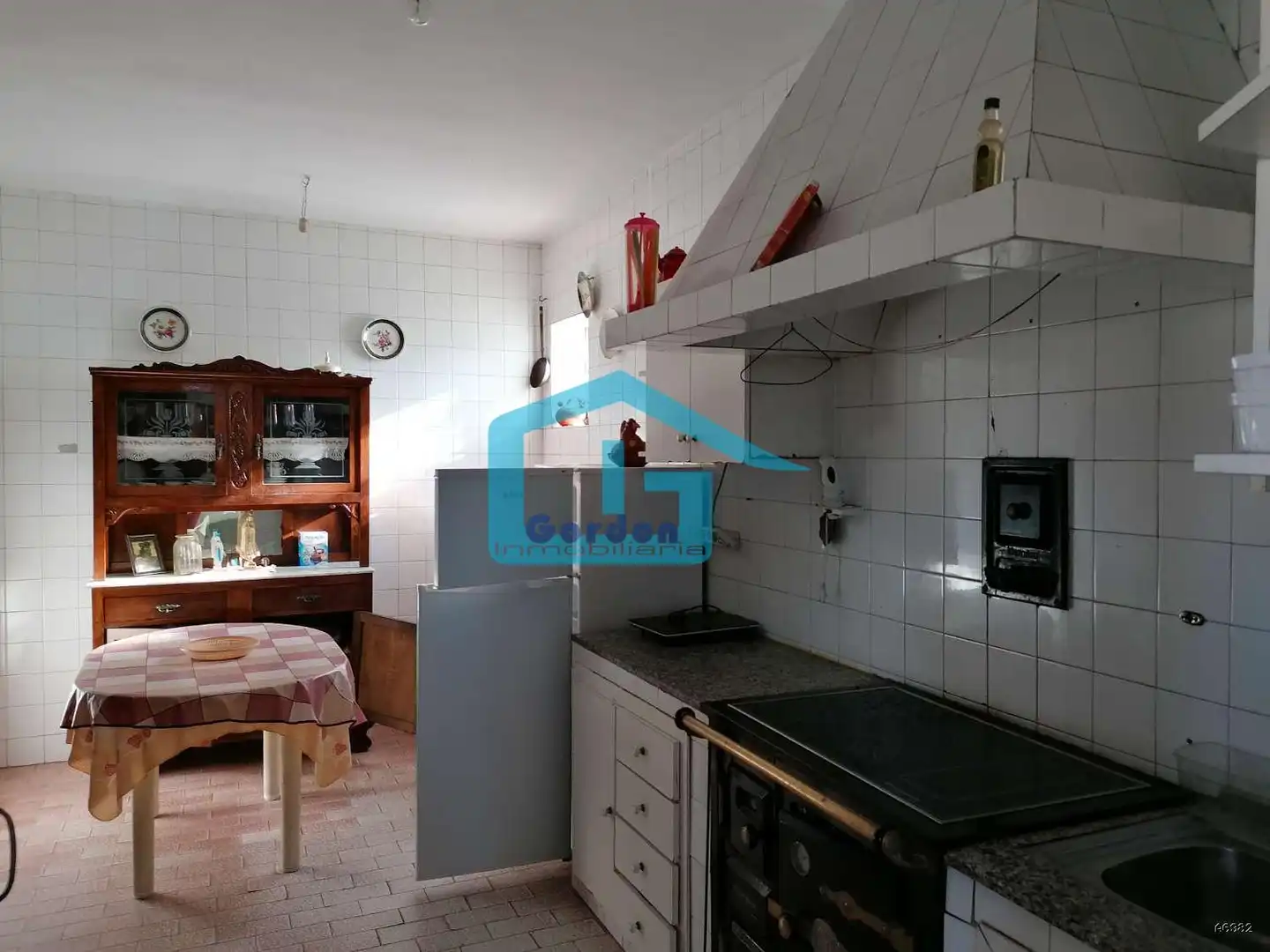 Cuina de Finca rústica en venda en Cambados amb Terrassa i Traster