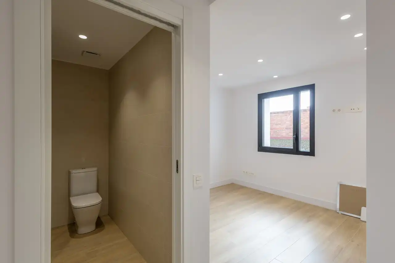 Piso en venta en León Capital  con Calefacción