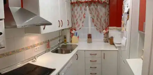 Cuina de Pis de lloguer en Granada amb Aire condicionat, Calefacció i Parquet