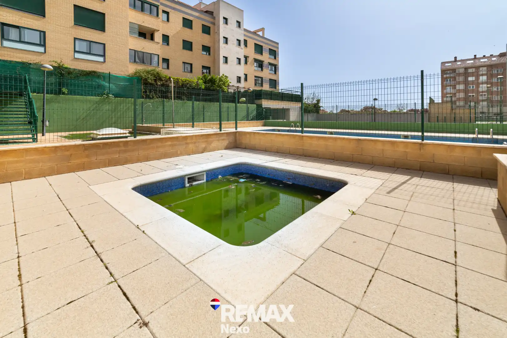 Piscina de Piso en venta en Arroyo de la Encomienda con Calefacción, Parquet y Terraza