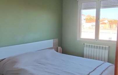 Dormitori de Àtic en venda en Salamanca Capital amb Calefacció, Terrassa i Moblat