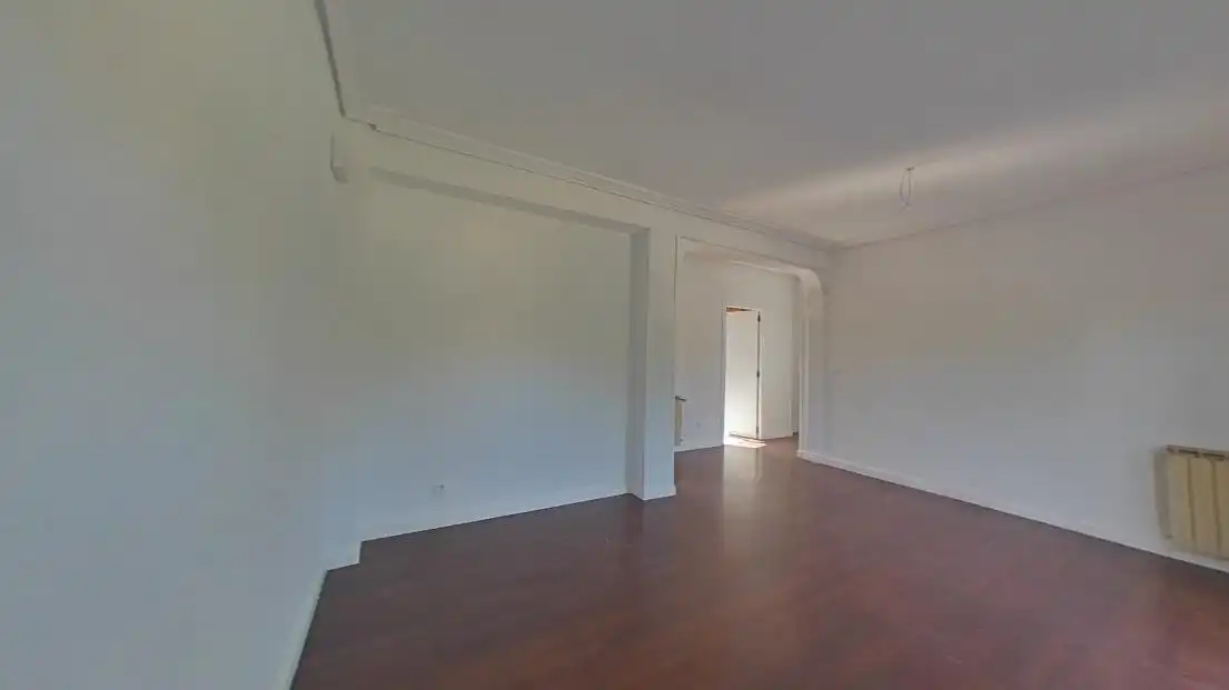 Piso en venta en Madrid con Calefacción, Terraza y Horno