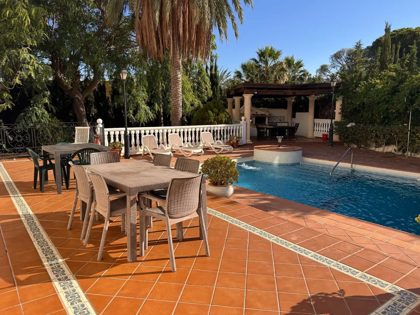 Casa amb piscina en venda a de los Castaños, imagen 5