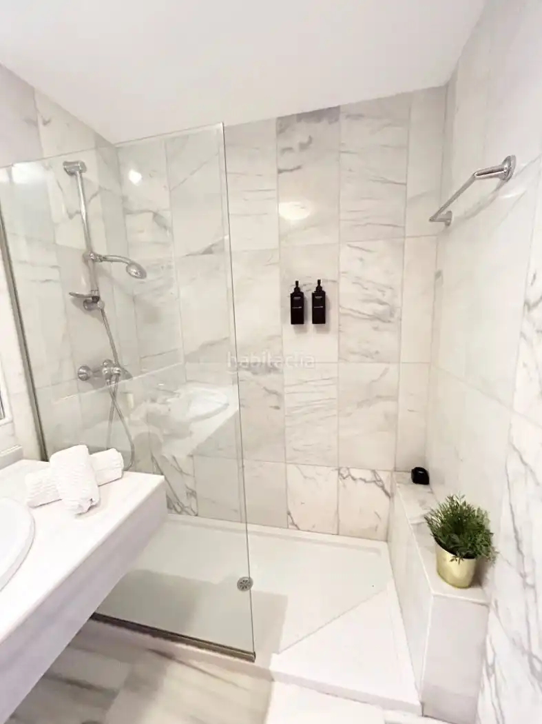 Apartamento con ascensor en venta en Calle la Pacheca Alta 22, imagen 13