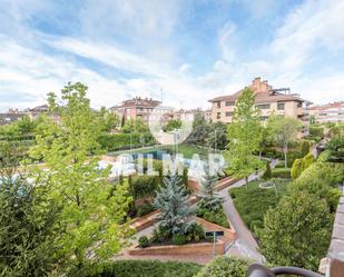 Garden of Flat for sale in Boadilla del Monte  with Terrace