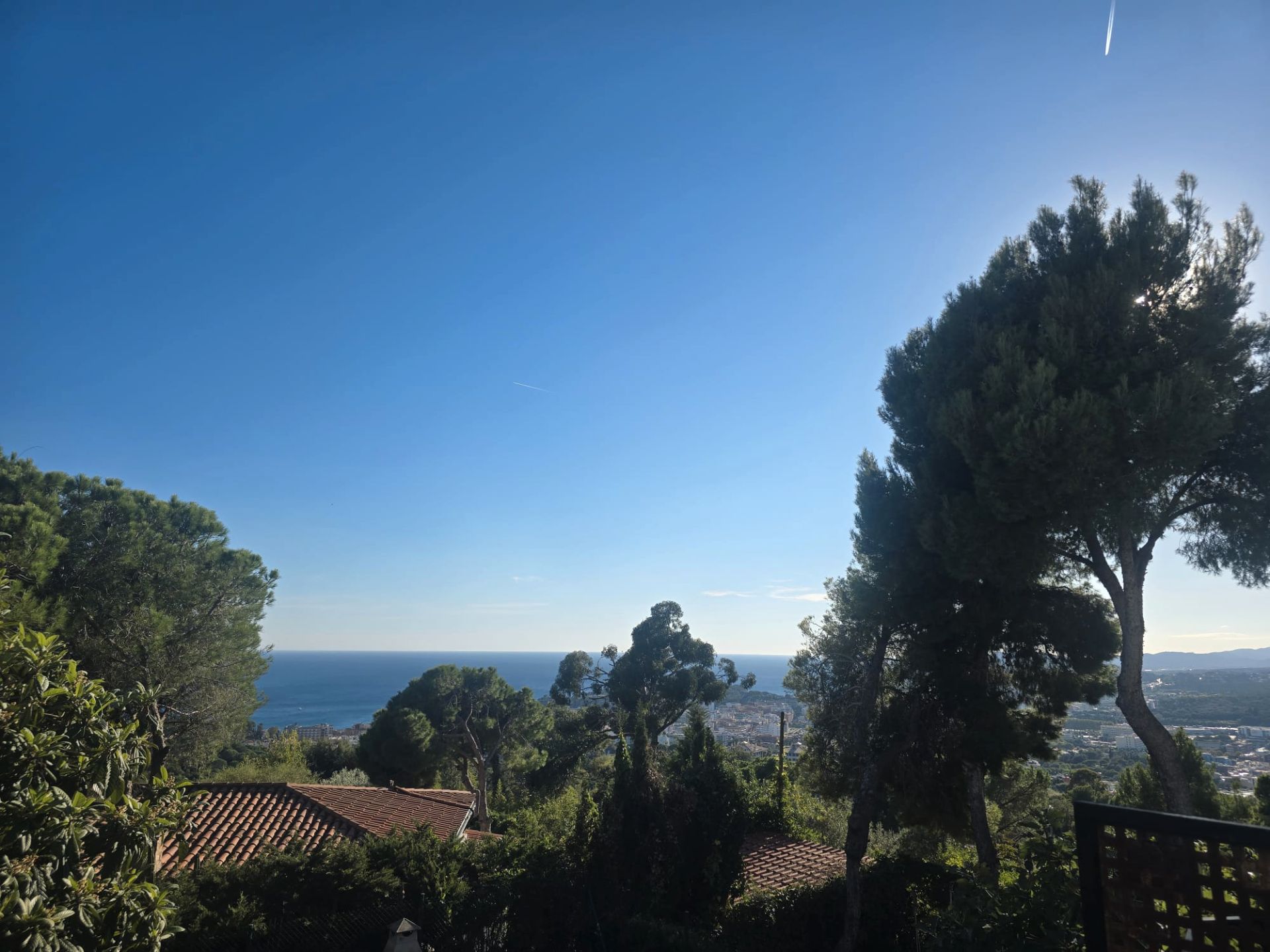 Vista exterior de Casa adosada en venda en Lloret de Mar amb Terrassa