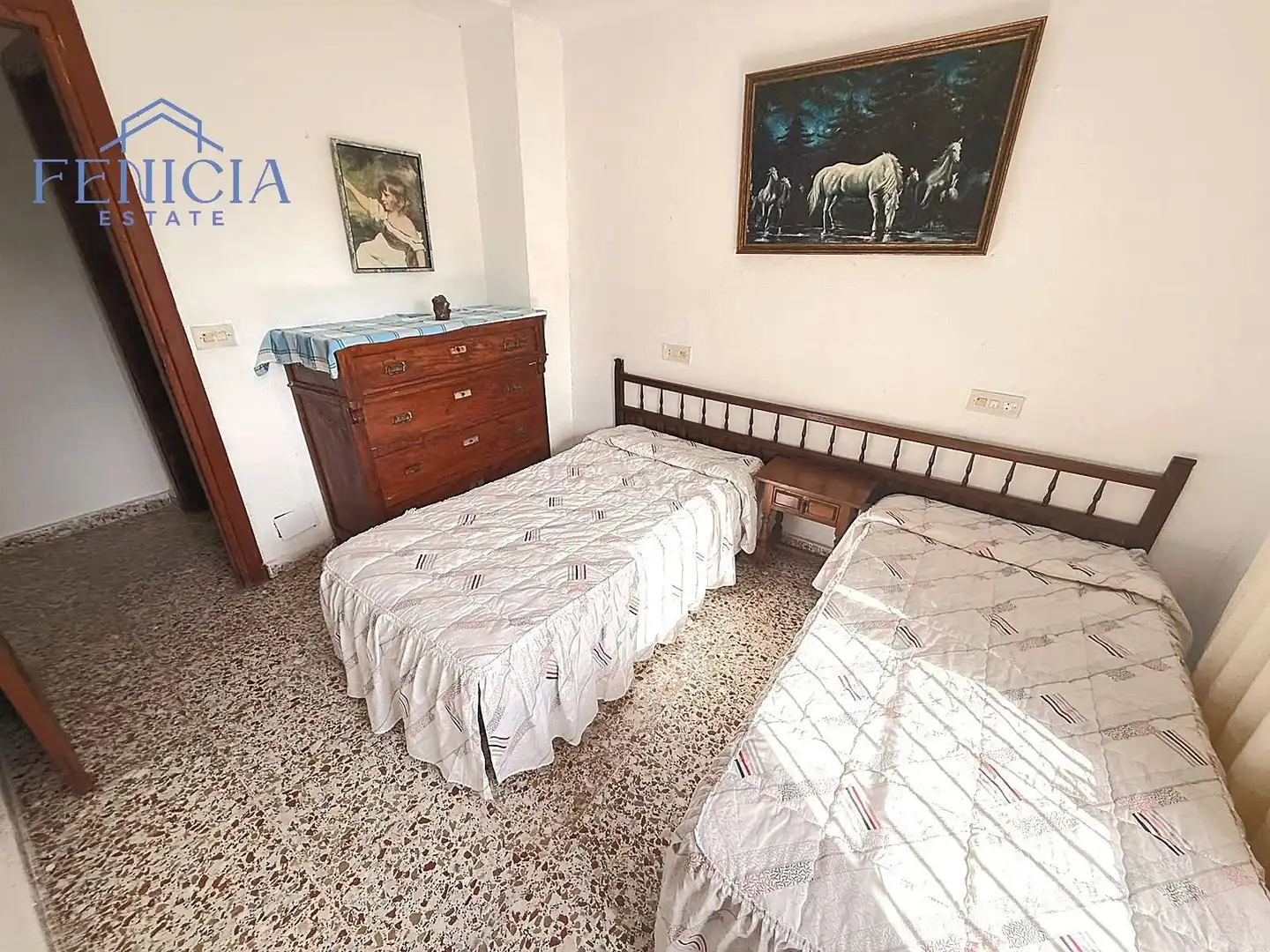 Habitación de Edificio en venta en Lentegí