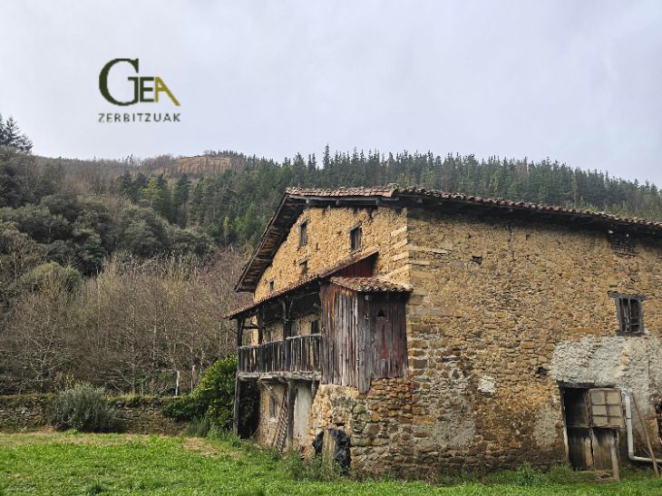 Exterior view of Country house for sale in Ataun  with Heating, Terrace and Balcony