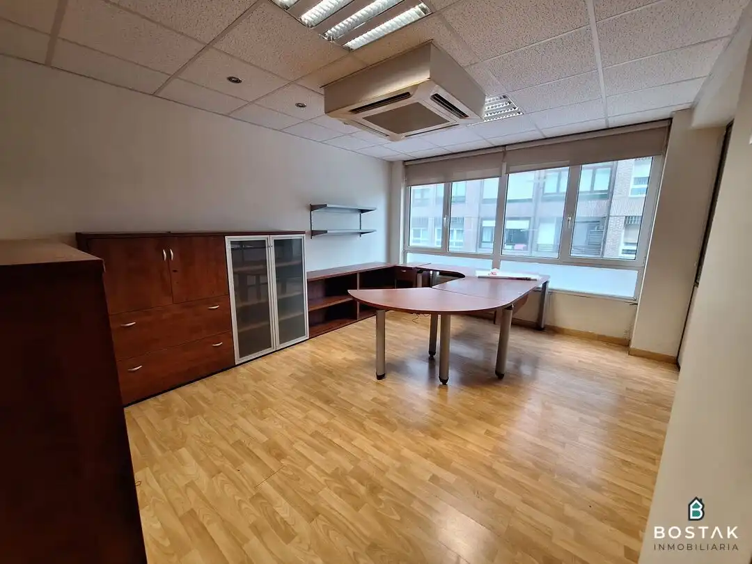 Business premises to rent in Zumalacárregui Etorbidea, imagen 10
