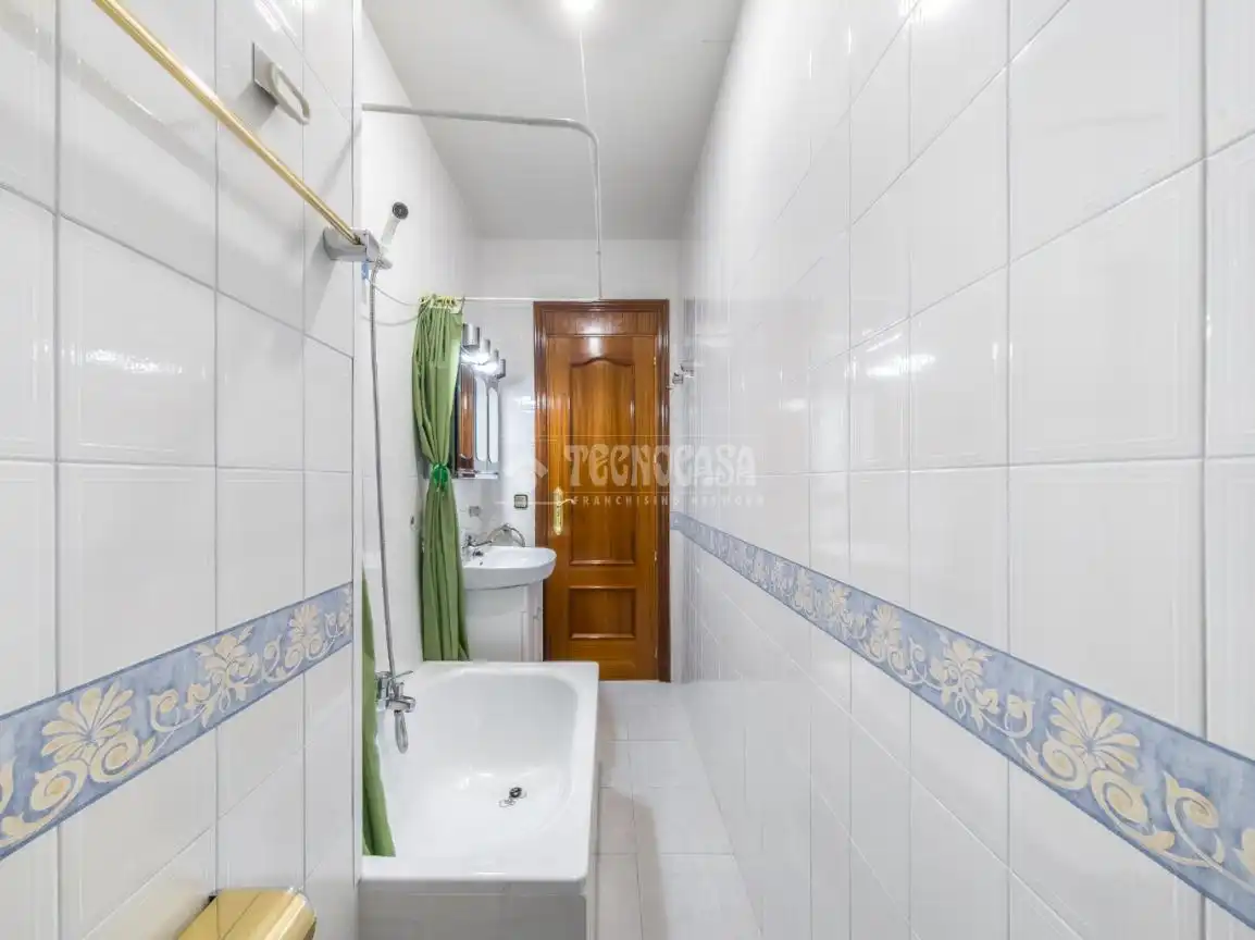 Baño de Piso en venta en Madrid con Aire acondicionado