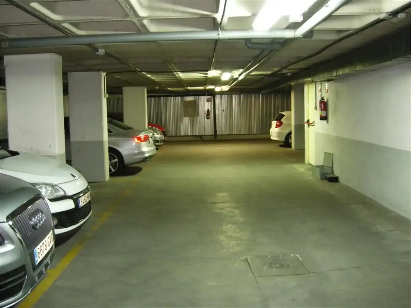 Parking of Garage for rent in Retiro