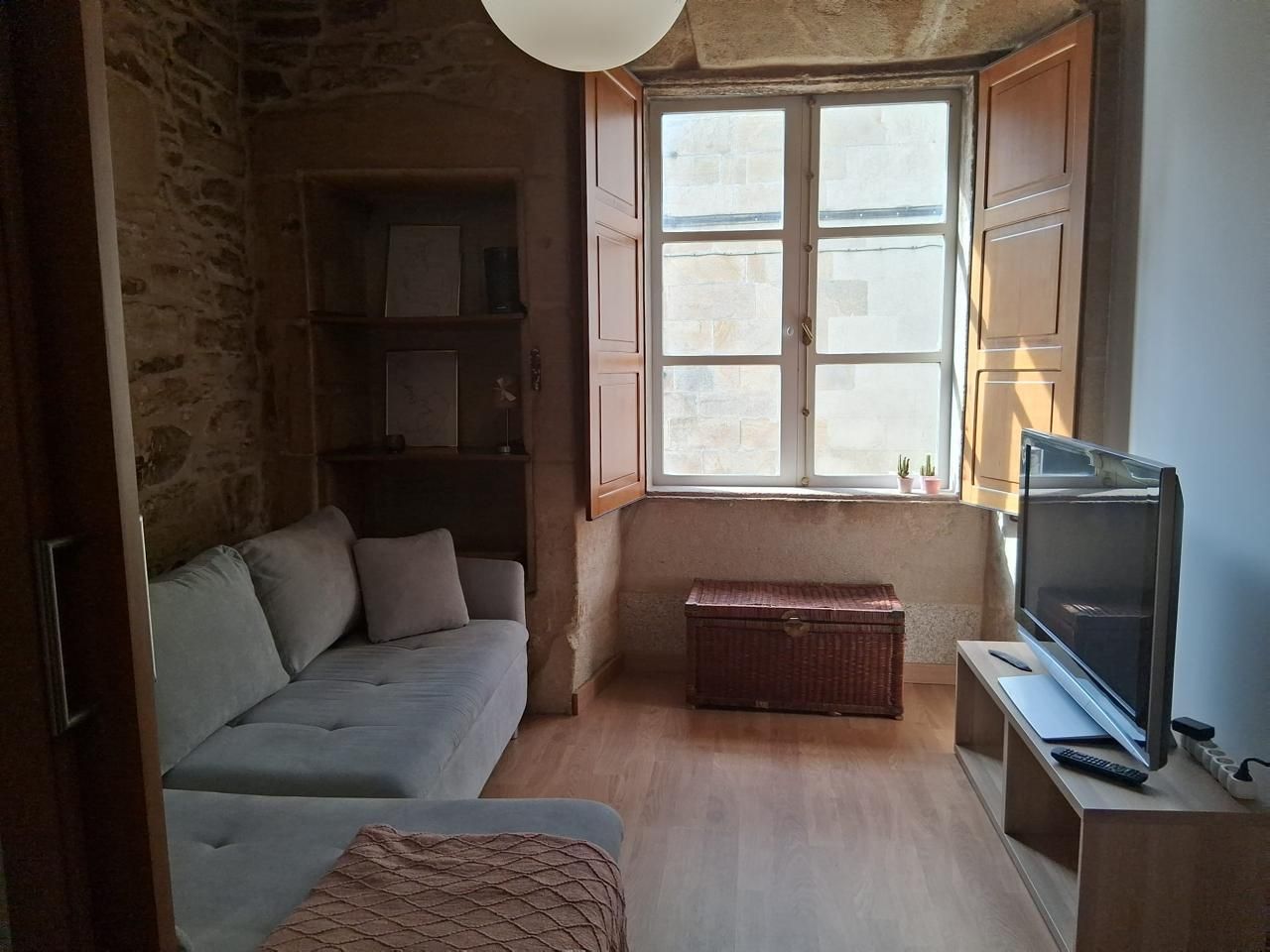 Living room of Flat for rent in Santiago de Compostela   with Furnished