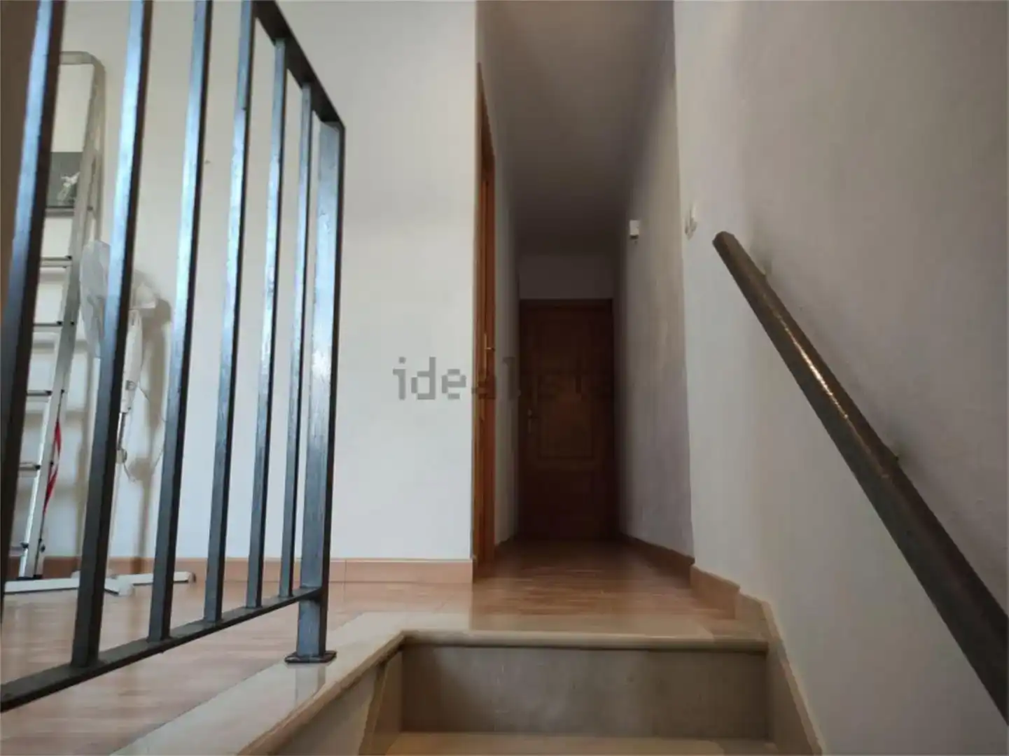 Casa adosada en venta en Gilena con Aire acondicionado y Amueblado