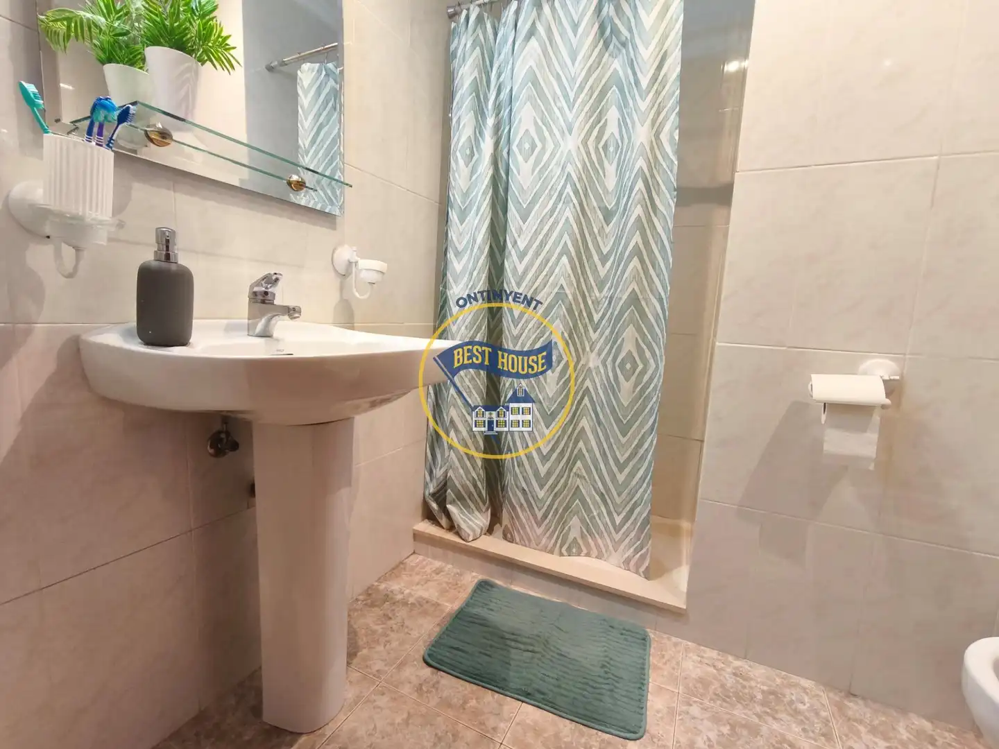 Bathroom of Flat for sale in Ontinyent