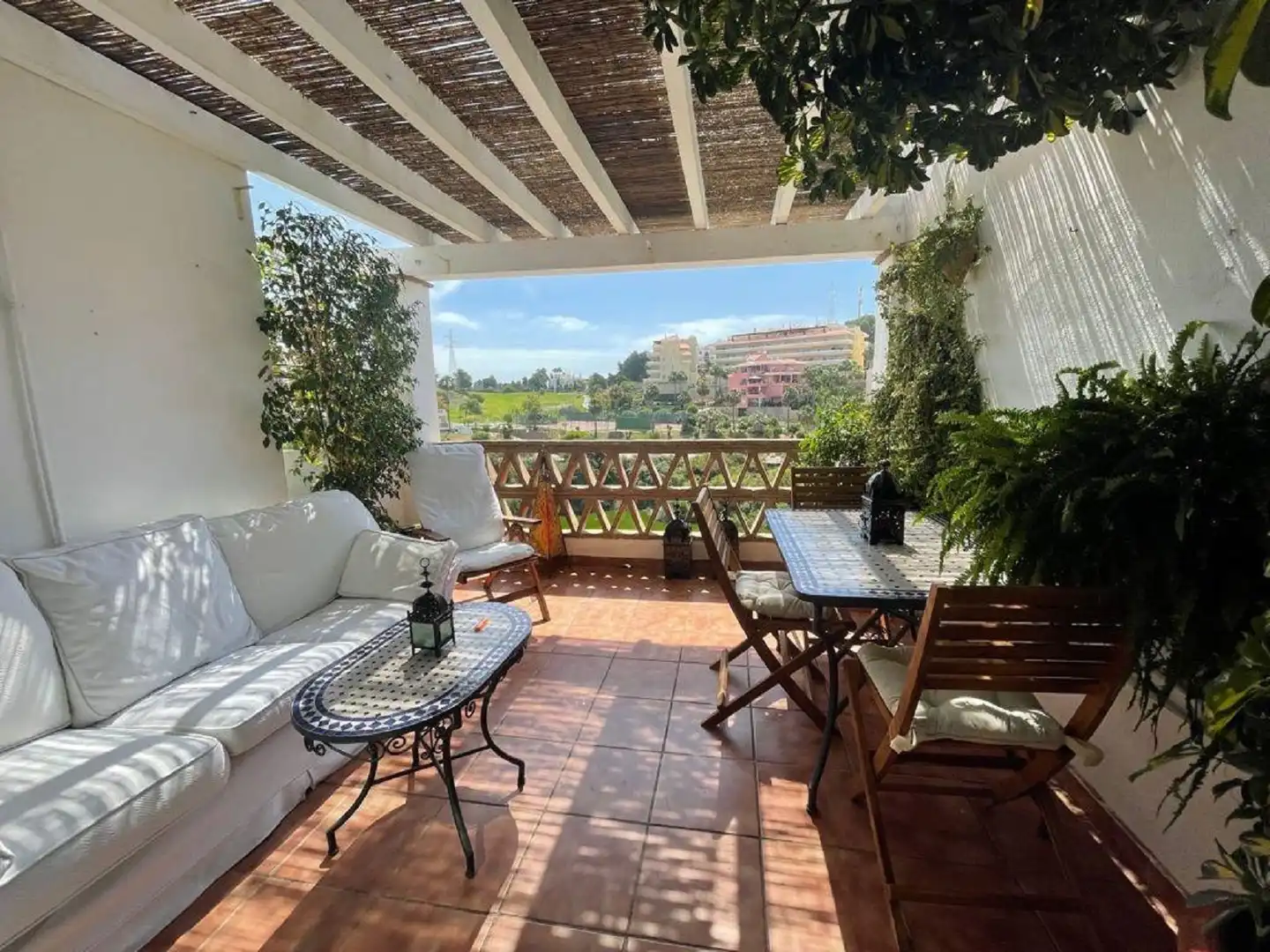 Apartment with pool for sale in Riviera del Sol