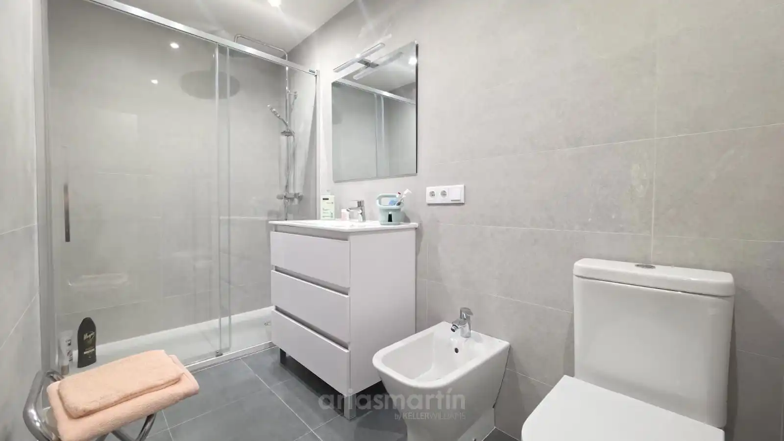 Piso de alquiler en Italia, Carmelitas