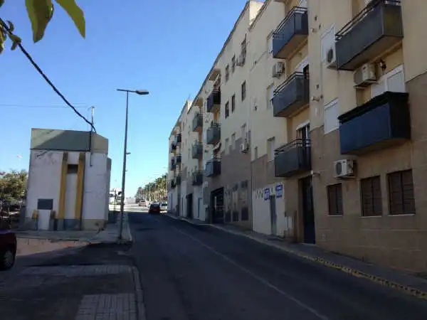 Locale commerciale in vendita a Epifanio Machuca