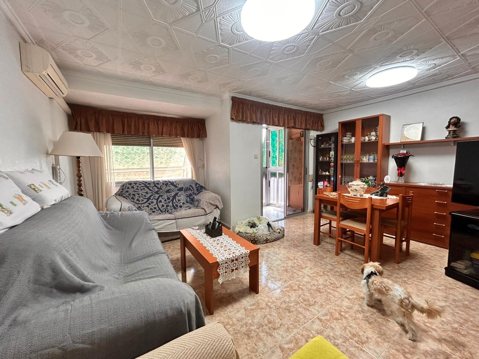 Sala de estar de Piso en venta en Alicante / Alacant con Aire acondicionado, Calefacción y Amueblado