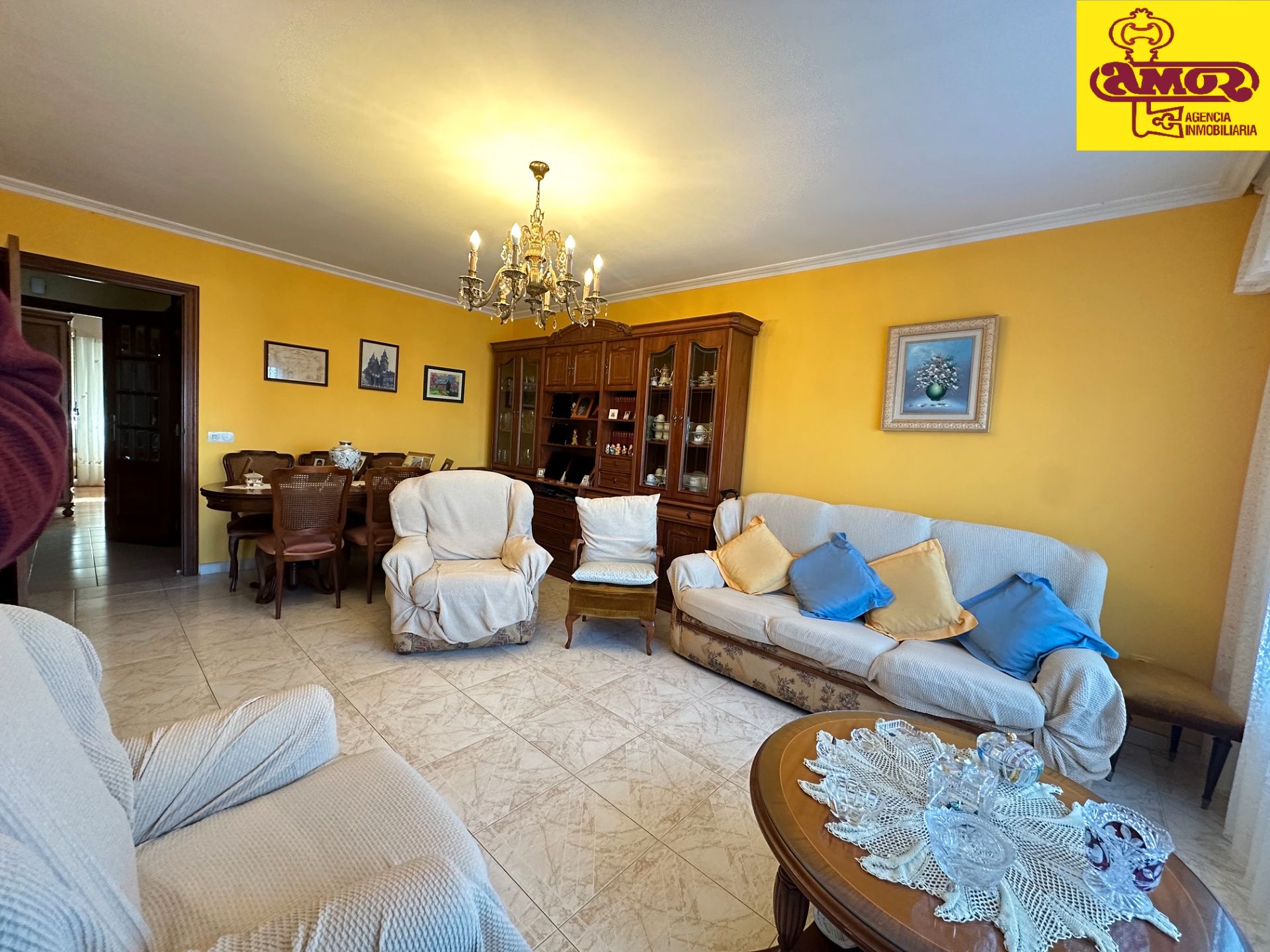 Living room of House or chalet for sale in Santiago de Compostela   with Heating, Private garden and Terrace