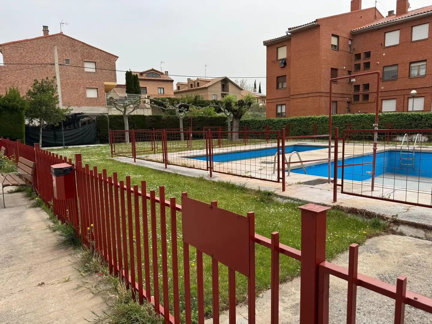 Piscina de Piso en venta en Borja con Aire acondicionado, Calefacción y Terraza