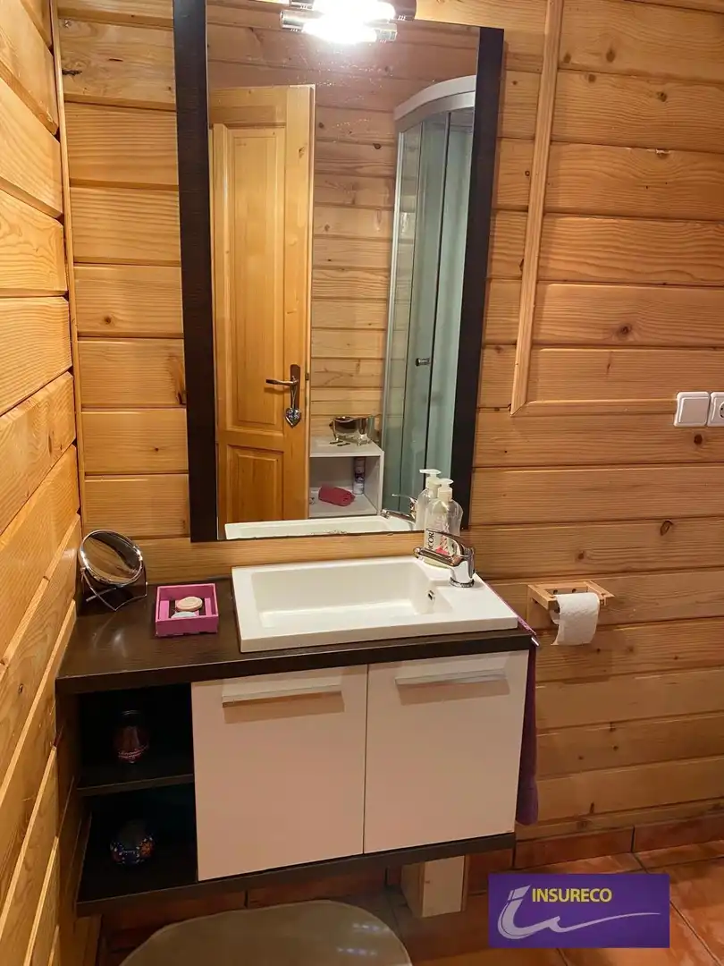 Baño de Casa o chalet en venta en Cuadros con Calefacción, Jardín privado y Terraza