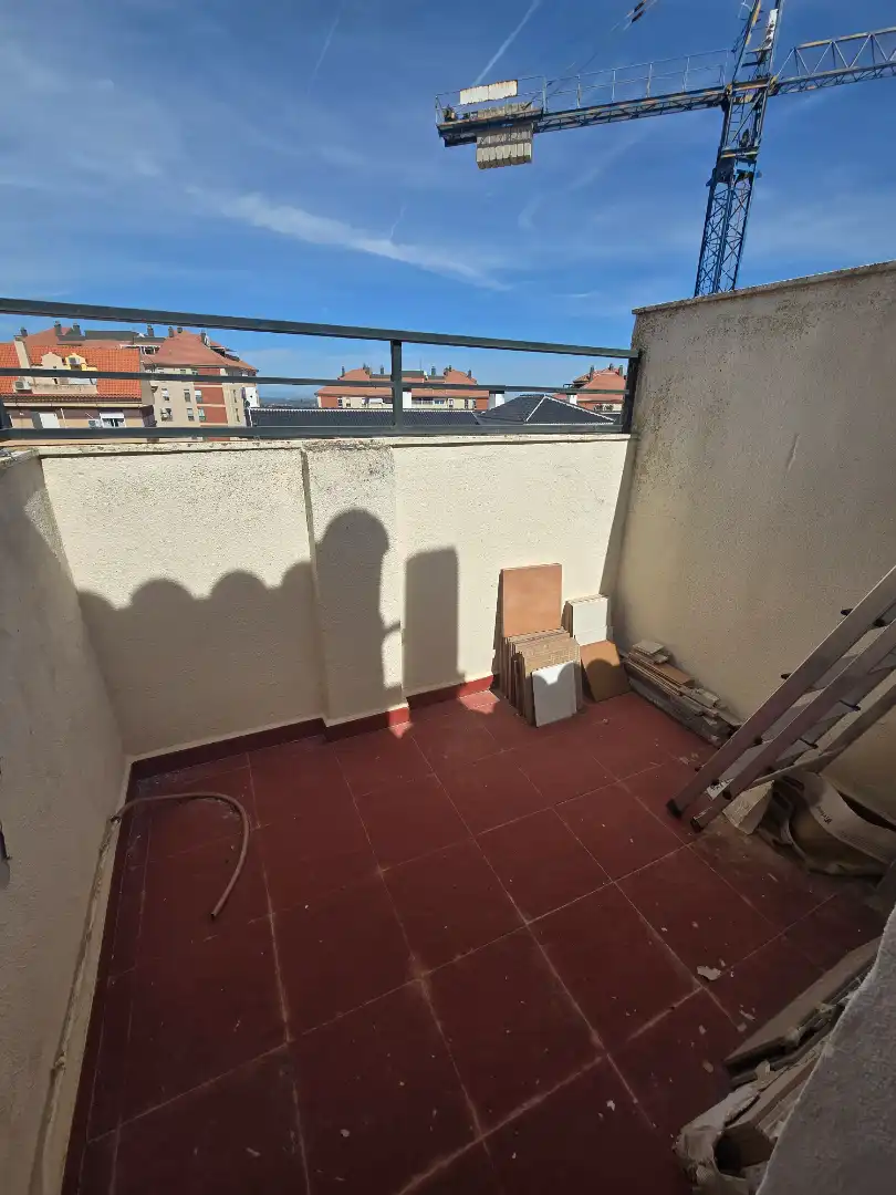 Terraza de Piso en venta en Jaén con Aire acondicionado, Calefacción y Jardín privado