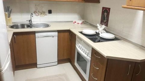 Foto 4 de Piso en venta en San Bartolomé - Millán de Priego, Jaén Capital