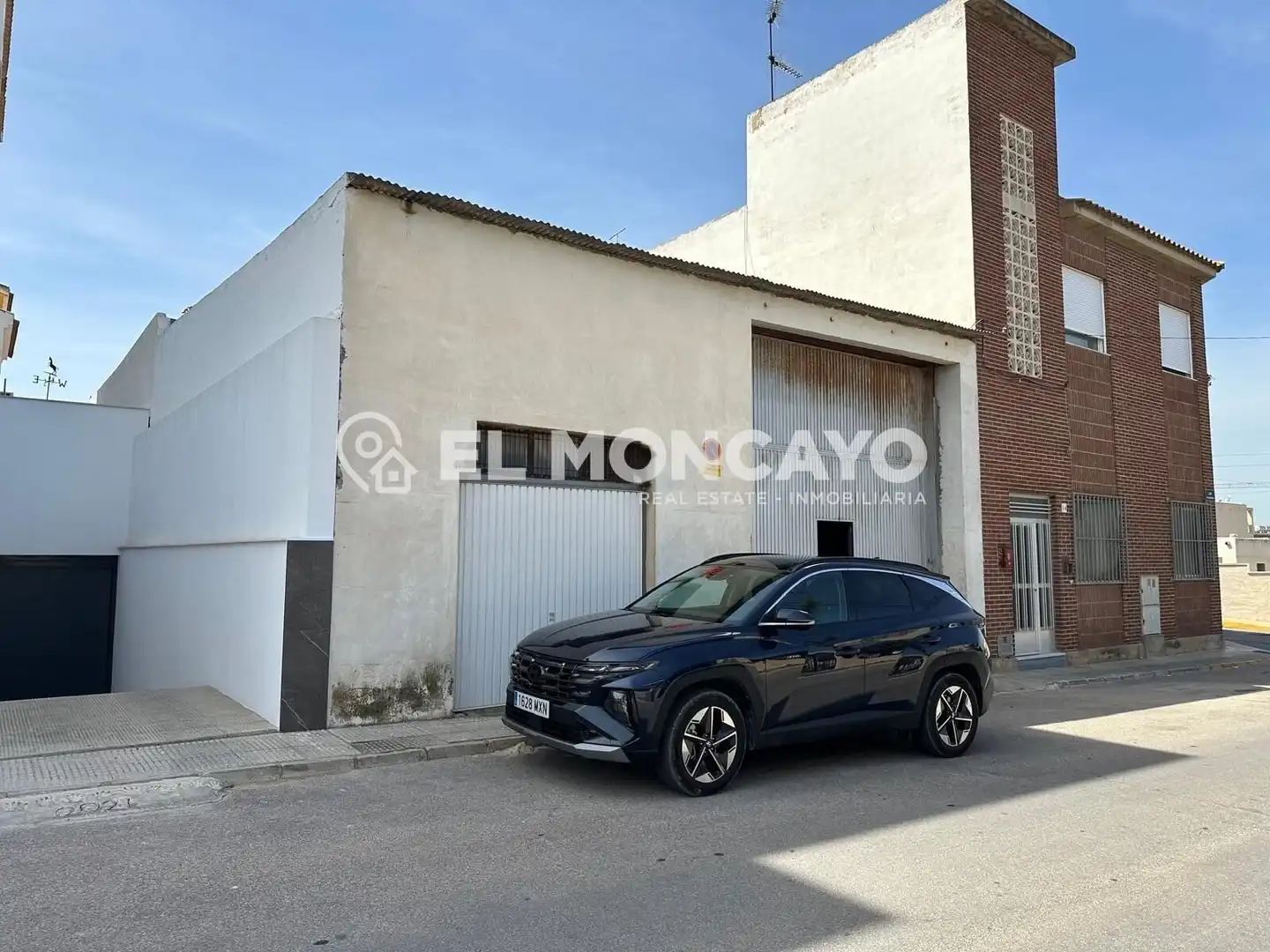 Vista exterior de Nave industrial en venta en Benijófar