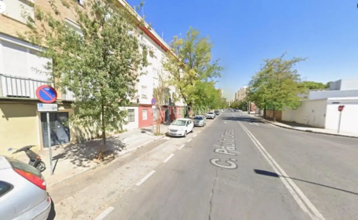 Exterior view of Flat for sale in Sevilla