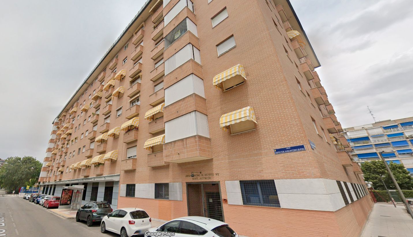 Vista exterior de Apartamento en venta en Alcorcón con Aire acondicionado, Calefacción y Parquet