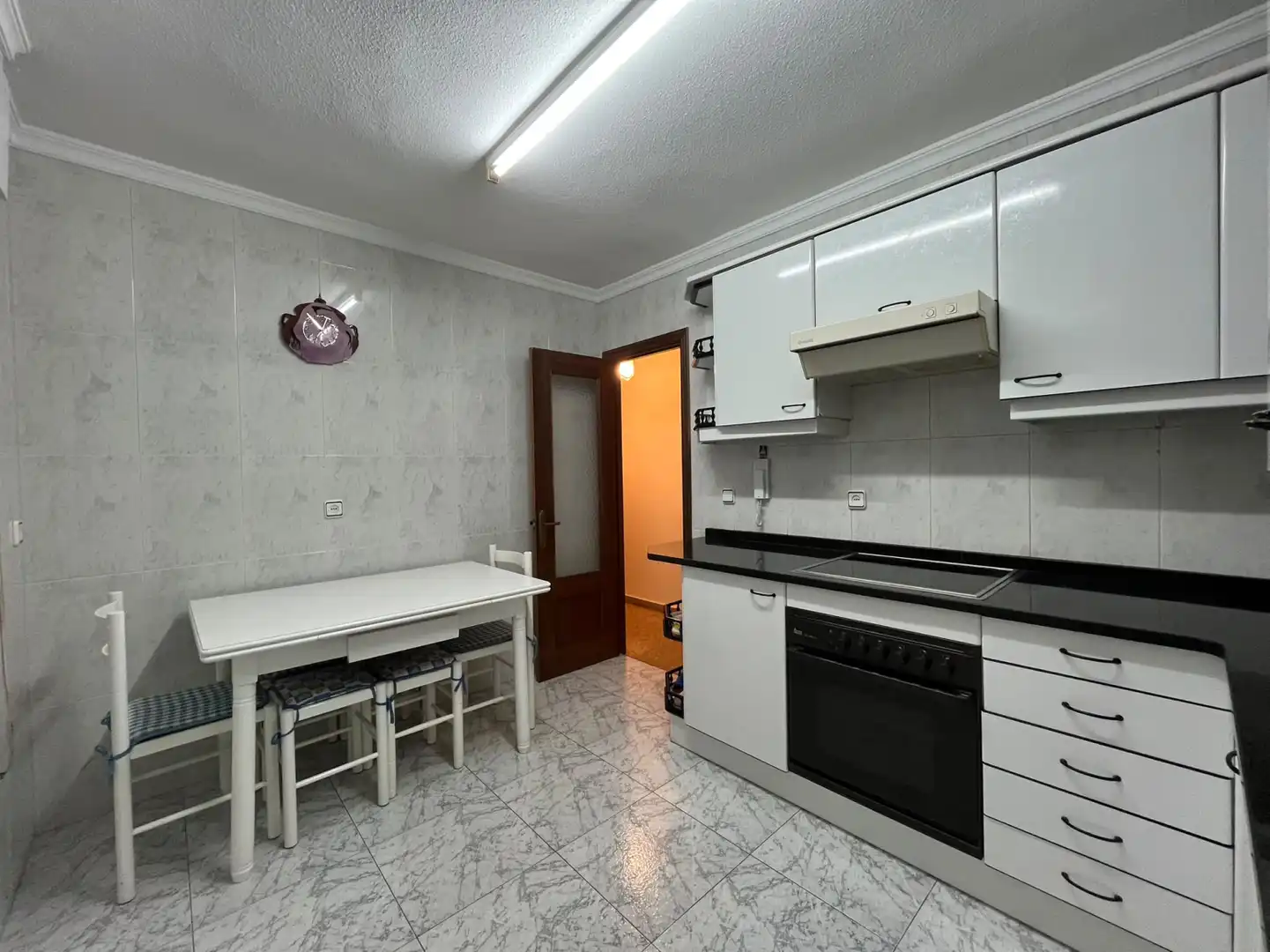 Appartamento con ascensore in vendita a El Carbayedo - El Quirinal, imagen 4