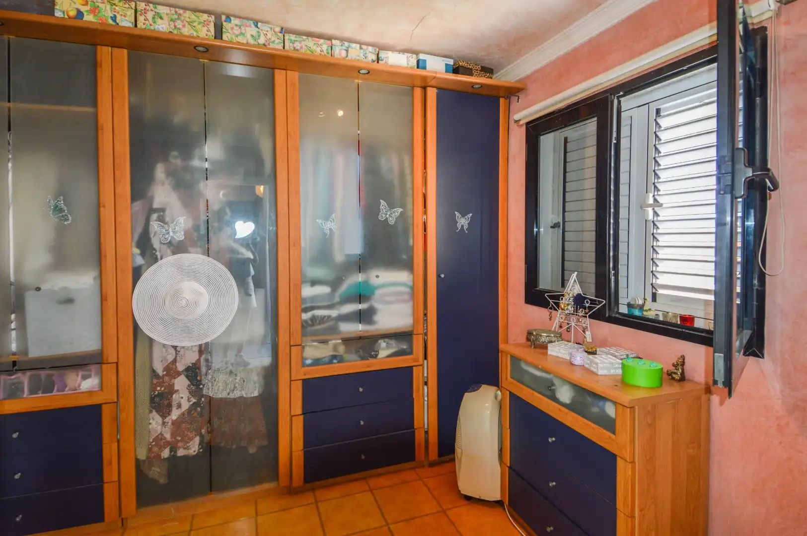 Schlafzimmer von Maisonette zum Verkauf in Mogán mit Klimaanlage, Privatgarten und Terrasse
