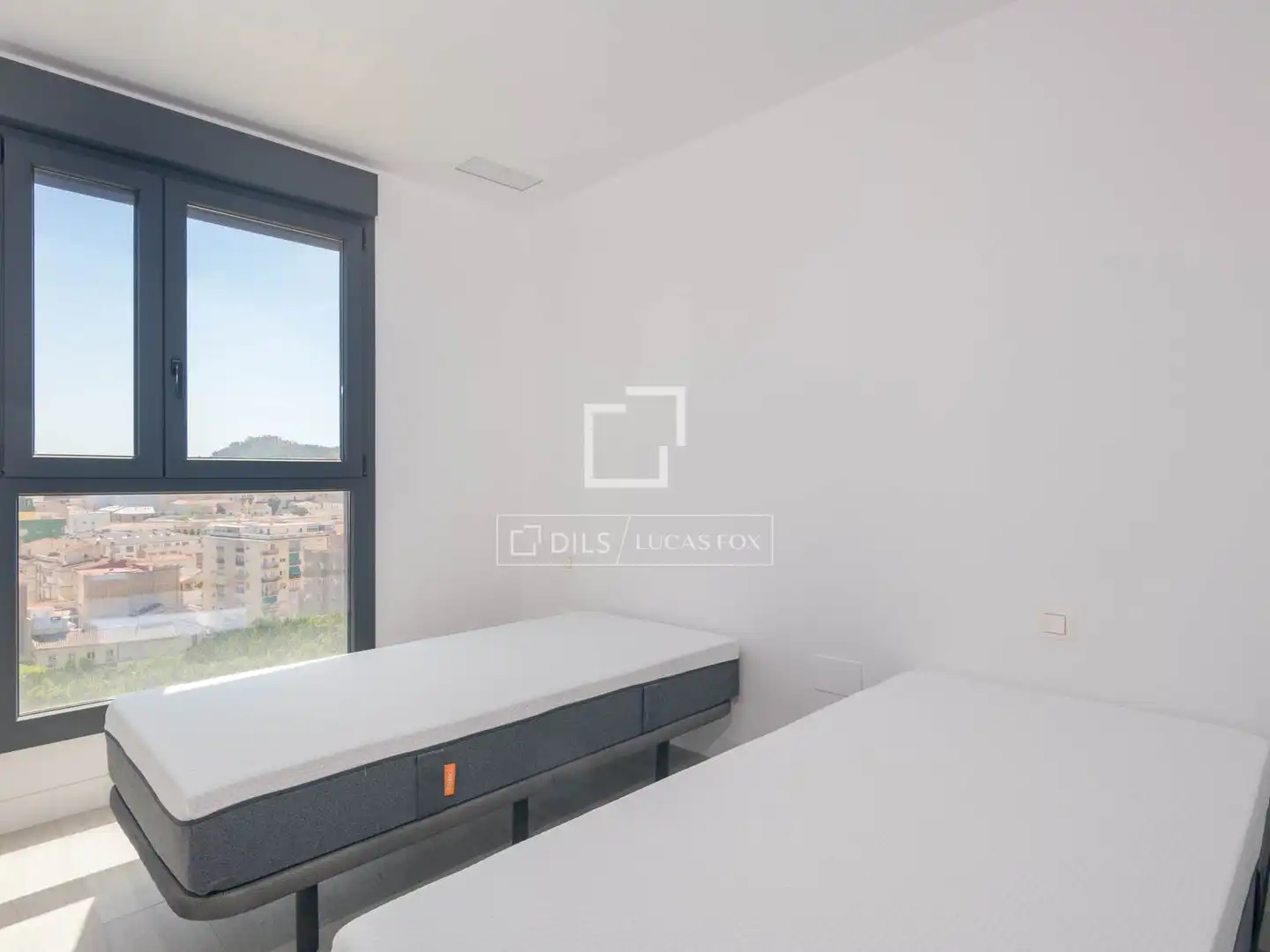 Habitación de Piso en venta en Málaga con Aire acondicionado, Calefacción y Terraza