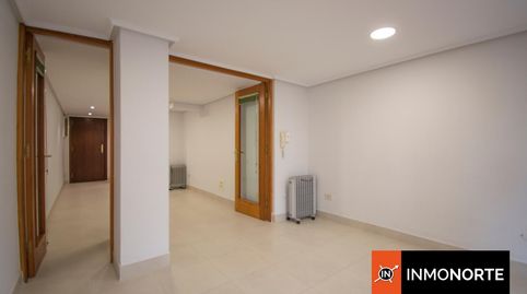 Foto 3 von Geschaftsraum zur Miete in Calle Garelly de la Cámara, Centro, Laredo