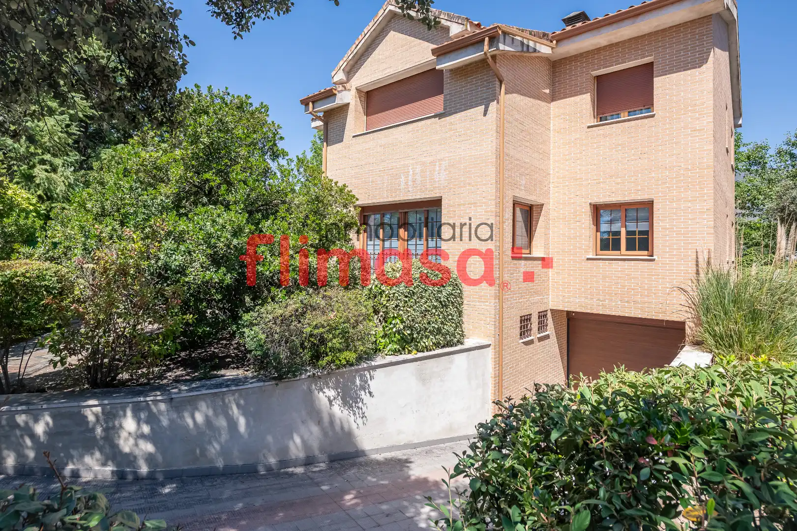Vista exterior de Casa o chalet en venta en Villaviciosa de Odón con Aire acondicionado, Calefacción y Jardín privado