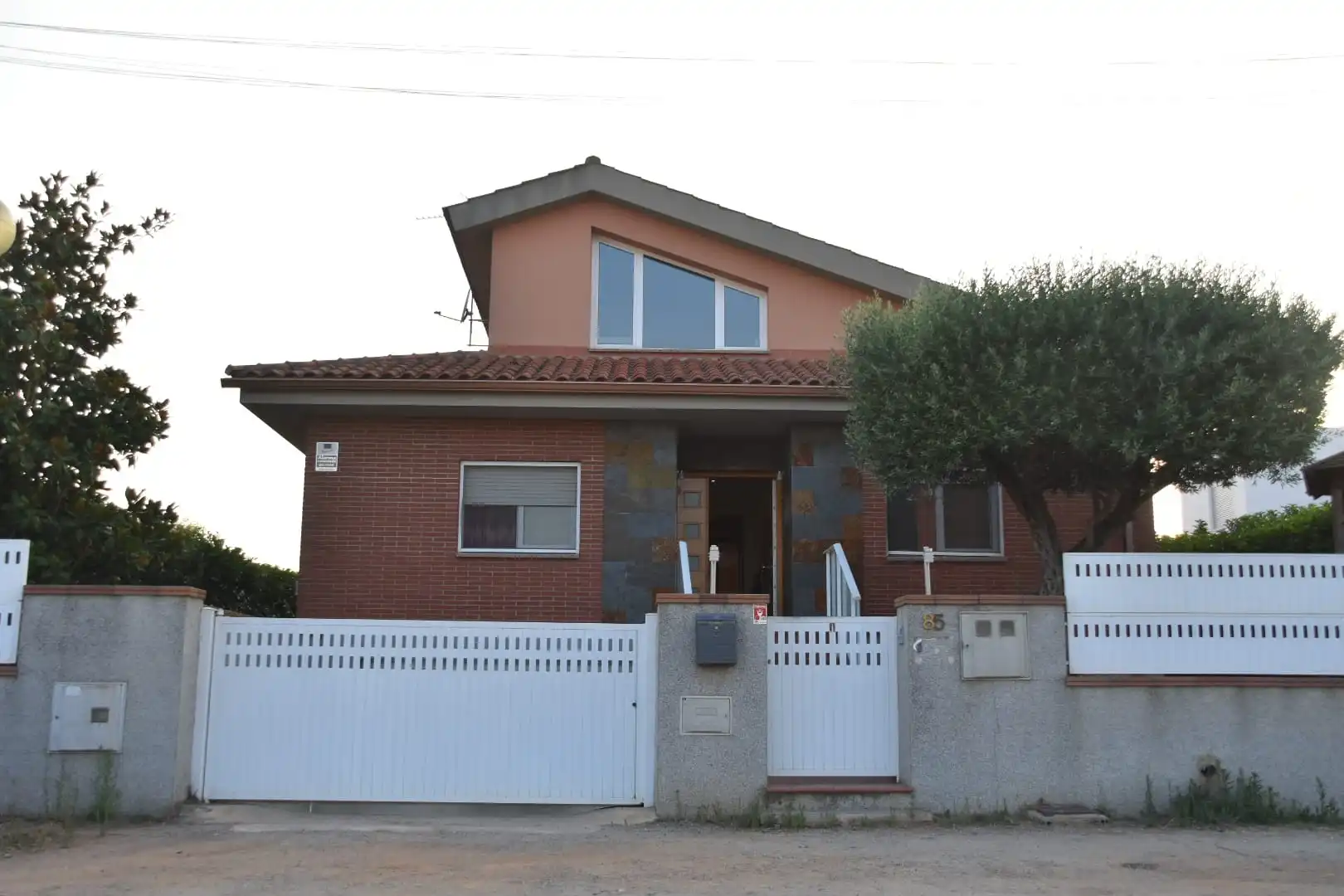 Casa con terrazza in vendita a Carrer de Montjuïc 85, imagen 2