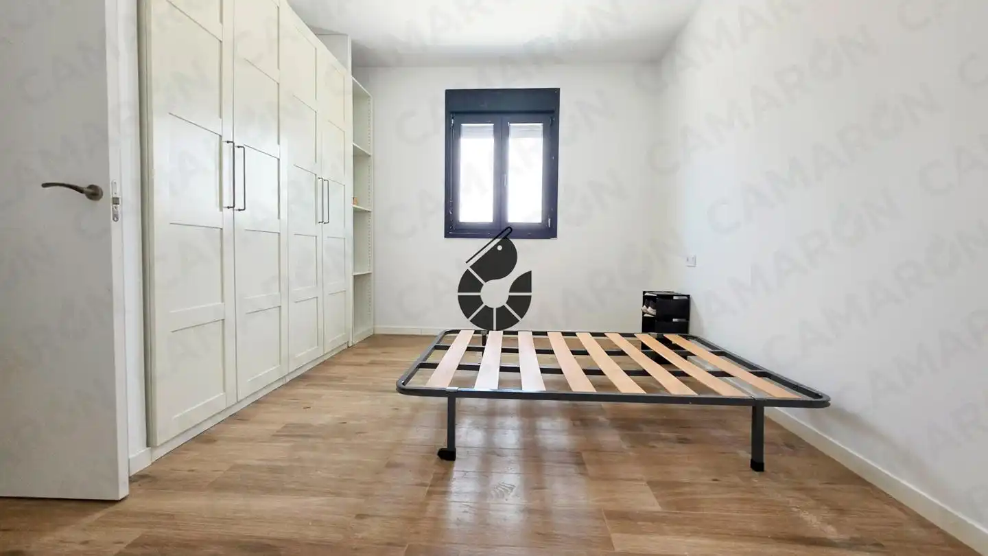 Habitación de Casa o chalet de alquiler en Palomares del Río con Aire acondicionado, Jardín privado y Parquet