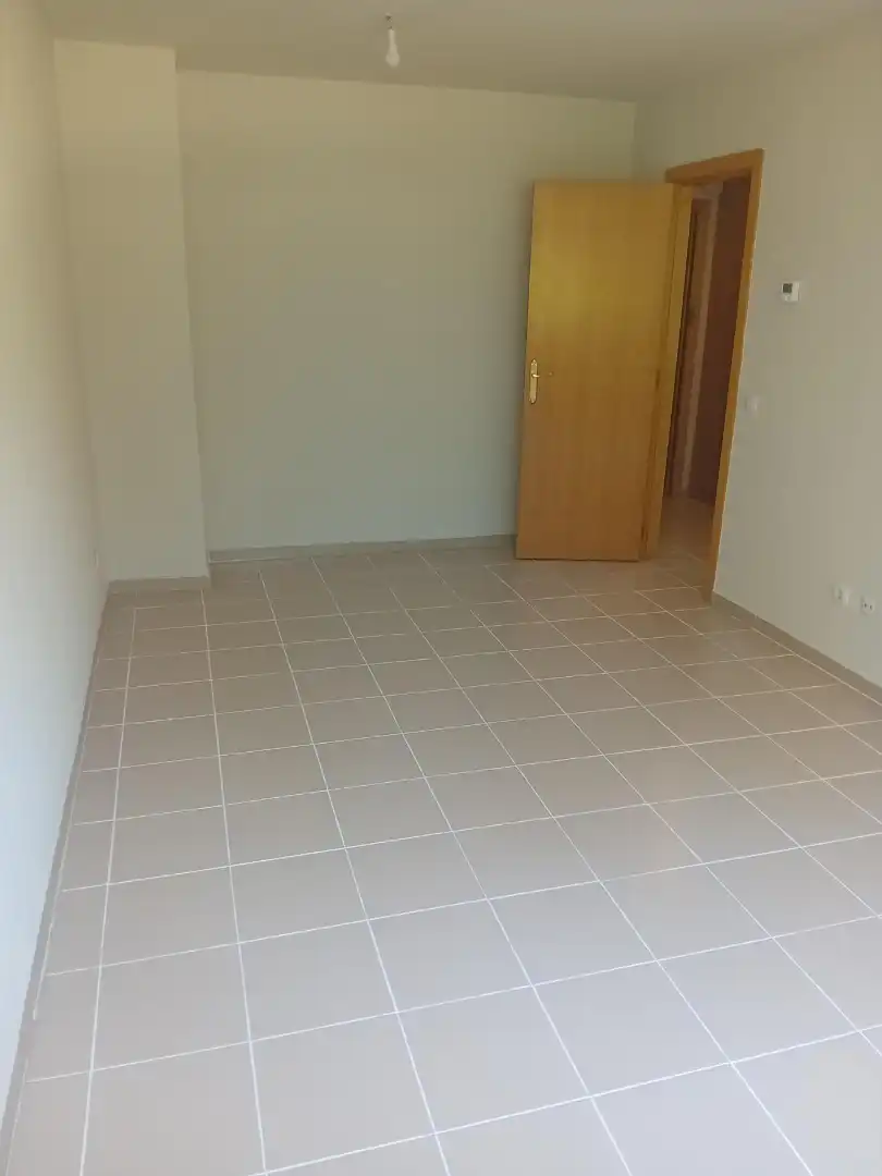 Flat for sale in Madrid  with Community pool